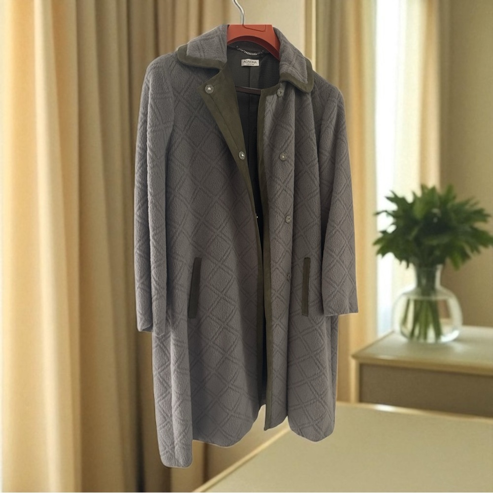 Agnona Classic Alpaca Wool Coat IT 52 US 16-18  Made in Italy Fully Lined Luxury